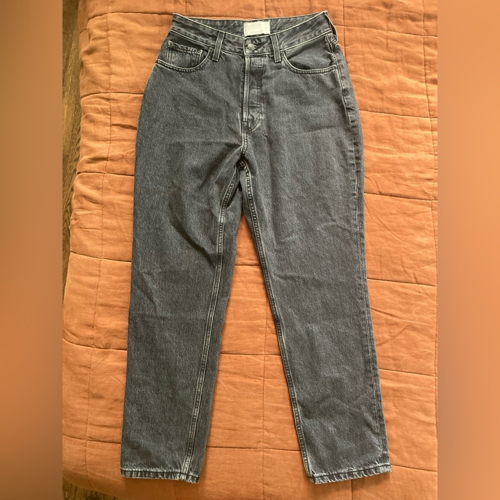 NWOT Everlane Curvy 90s Cheeky Jean - Size 31